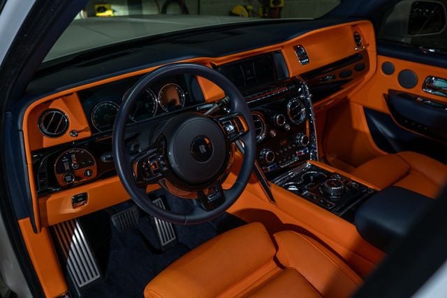 2022 Rolls-Royce Cullinan Sport Utility - 22942031 - 8