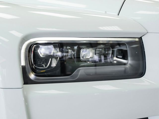 2022 Rolls-Royce Cullinan Sport Utility - 23006104 - 11