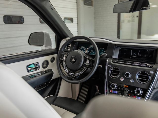 2022 Rolls-Royce Cullinan Sport Utility - 23006104 - 21