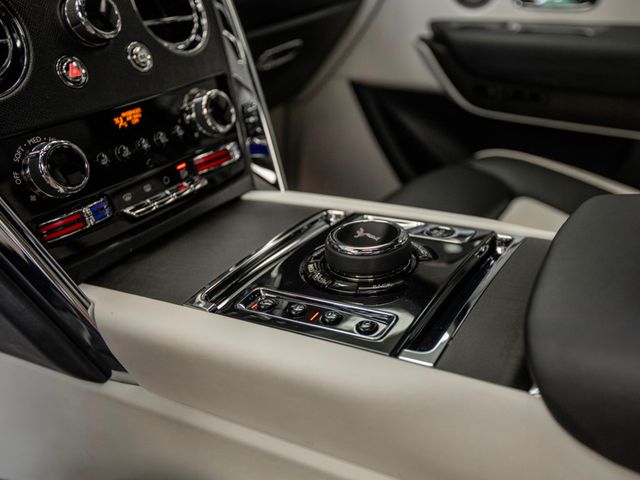 2022 Rolls-Royce Cullinan Sport Utility - 23006104 - 32