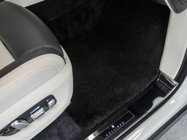 2022 Rolls-Royce Cullinan Sport Utility - 23006104 - 38