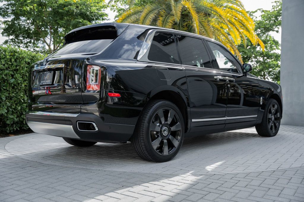 2022 Rolls-Royce Cullinan Sport Utility - 22580956 - 23