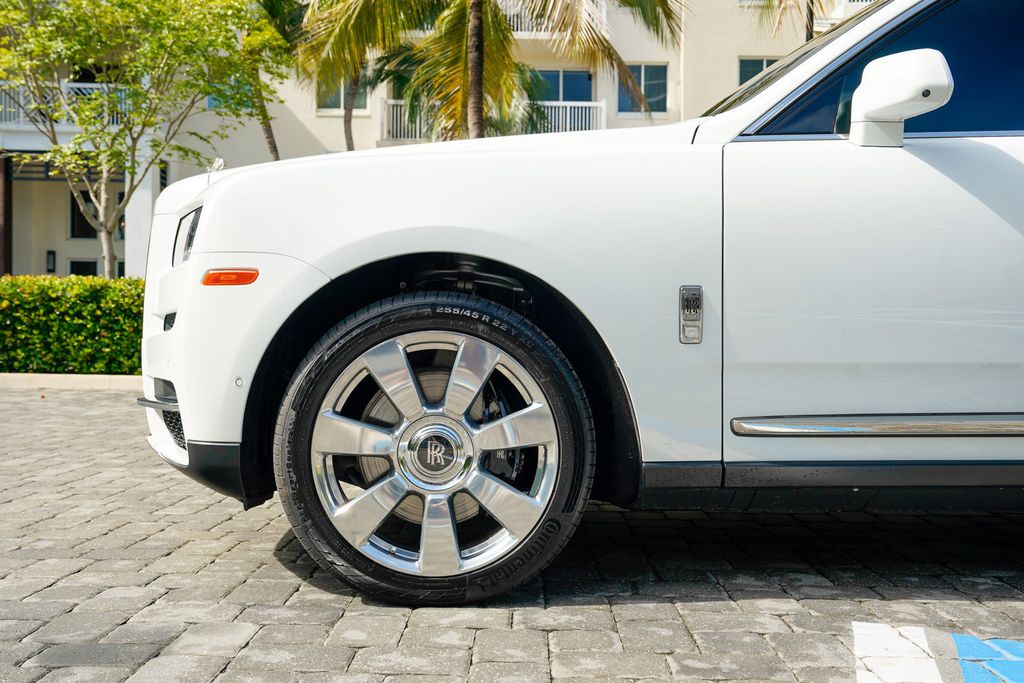 2022 Rolls-Royce Cullinan Sport Utility - 23074070 - 12