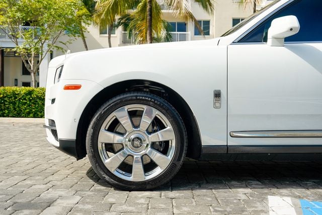 2022 Rolls-Royce Cullinan Sport Utility - 23074070 - 12