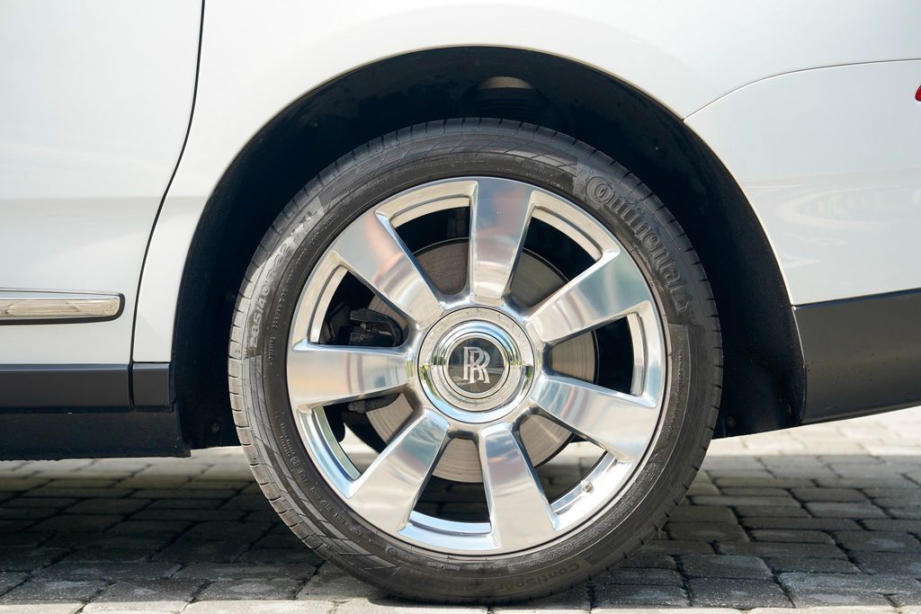 2022 Rolls-Royce Cullinan Sport Utility - 23074070 - 15