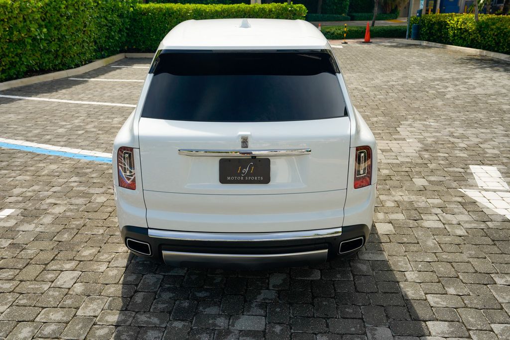 2022 Rolls-Royce Cullinan Sport Utility - 23074070 - 22