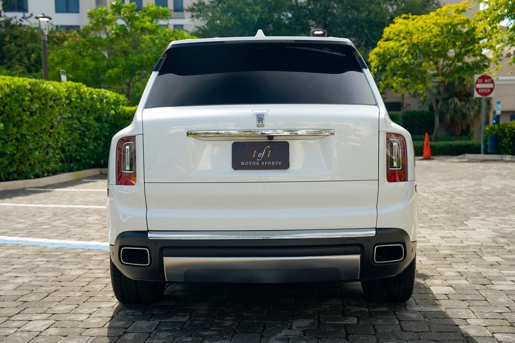 2022 Rolls-Royce Cullinan Sport Utility - 23074070 - 24