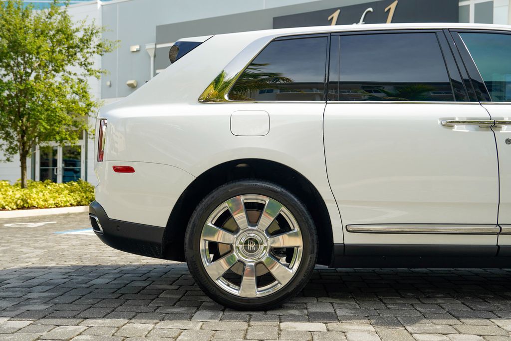 2022 Rolls-Royce Cullinan Sport Utility - 23074070 - 30