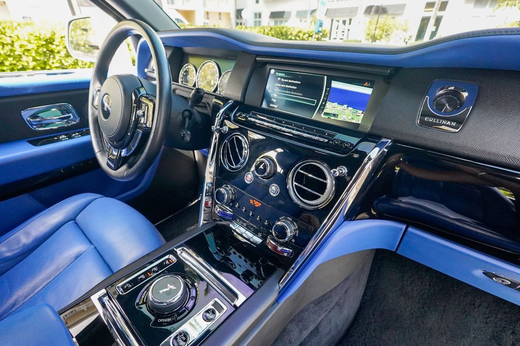 2022 Rolls-Royce Cullinan Sport Utility - 23074070 - 81
