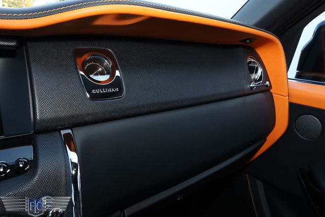 2022 Rolls-Royce Cullinan Sport Utility - 22954995 - 33