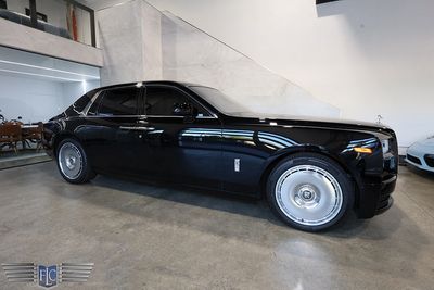 2022 Rolls-Royce Phantom