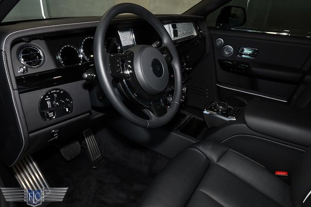 2022 Rolls-Royce Phantom Sedan - 23002313 - 34