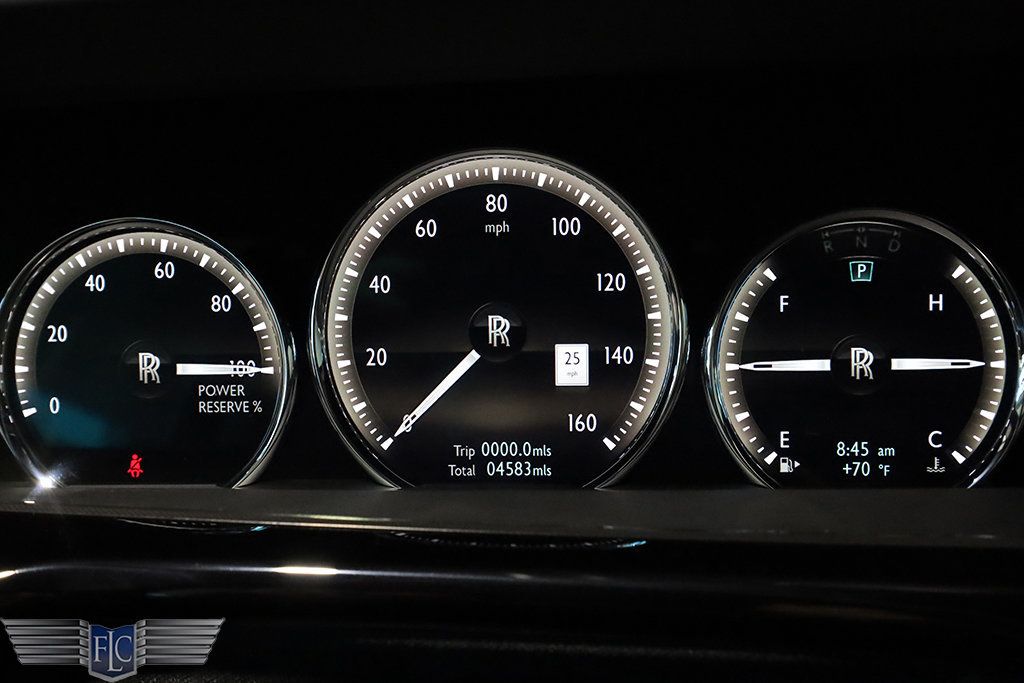 2022 Rolls-Royce Phantom Sedan - 23002313 - 50