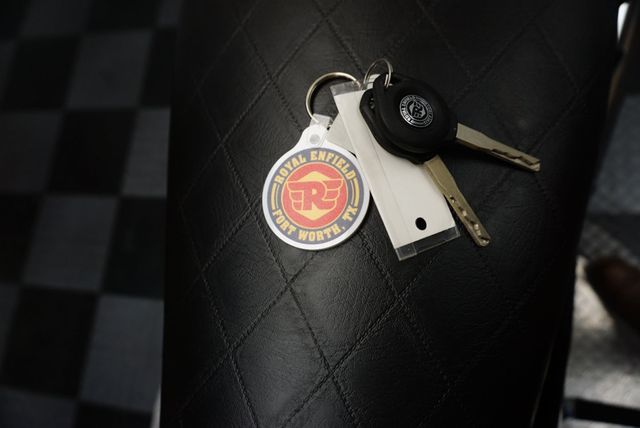 2022 ROYAL ENFIELD INT 650 ABS CERTIFIED PRE-OWNED! - 22891838 - 25