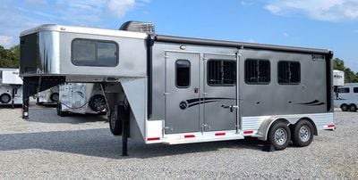2022 Shadow 3 Horse Eventer Professional Series