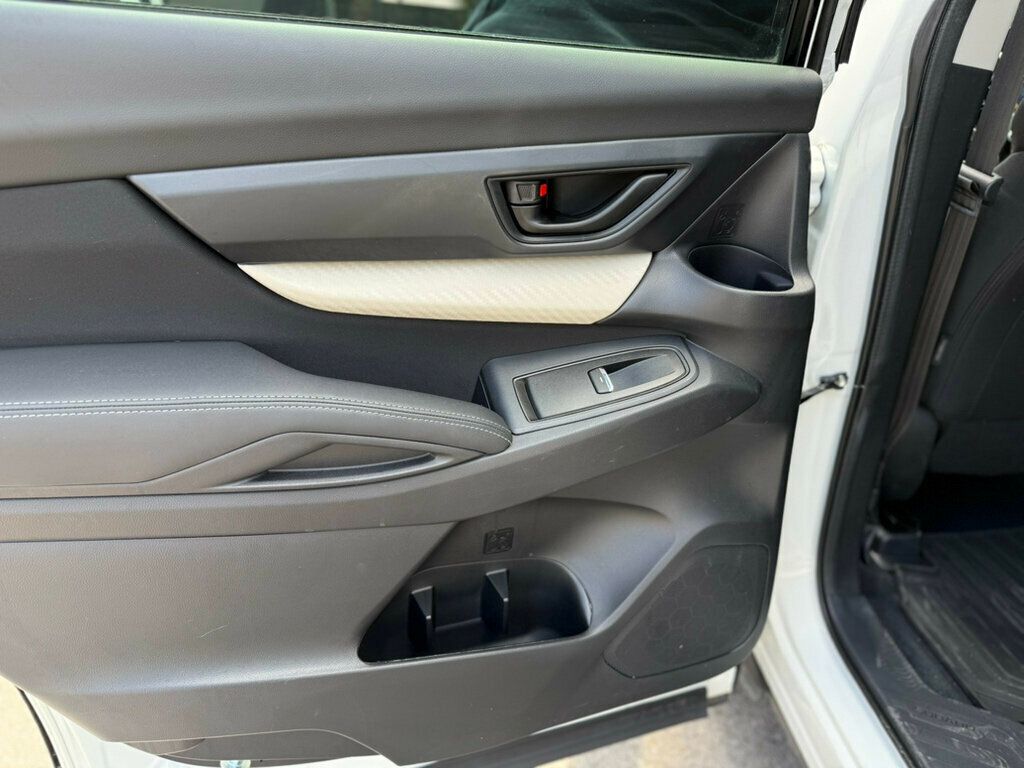 2022 Subaru Ascent Base photo 18
