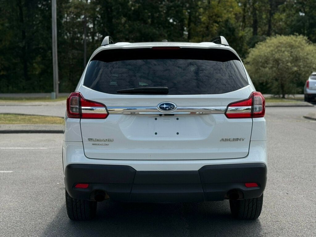 2022 Subaru Ascent Base photo 2