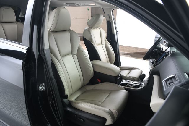 2022 Subaru Ascent Limited 7-Passenger - 23039428 - 30