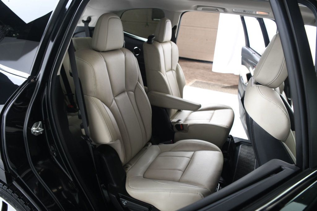 Subaru Ascent photo 38