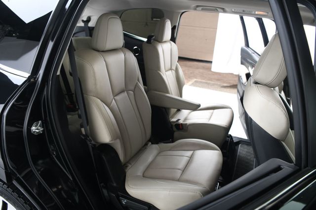 2022 Subaru Ascent Limited 7-Passenger - 23039428 - 37