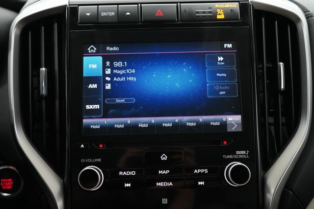 2022 Subaru Ascent Limited 8-Passenger - 23076295 - 27