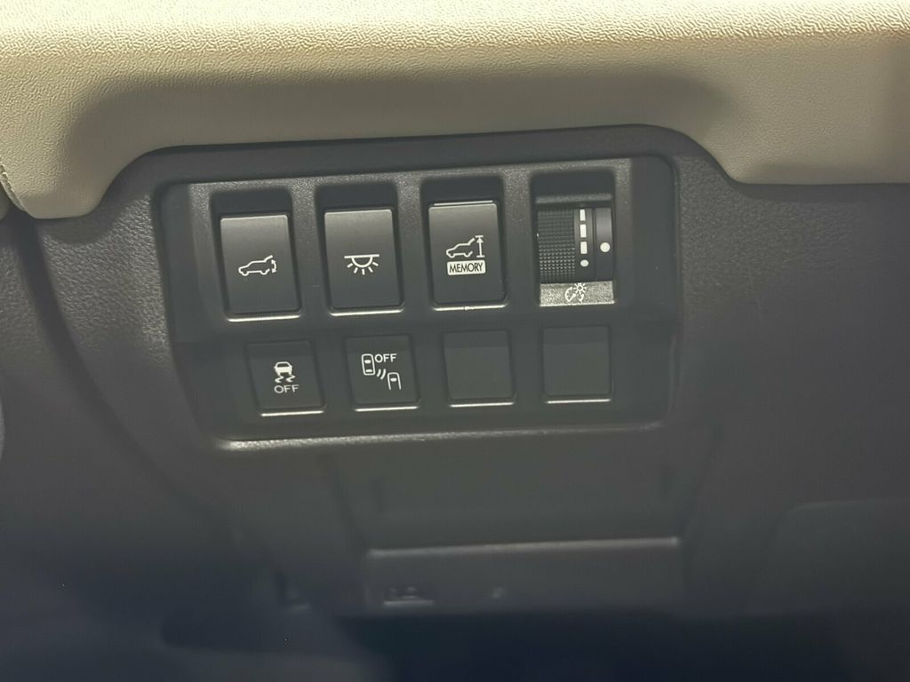 2022 Subaru Ascent Limited Pkg/Heated Leather Front-Rear Seats/Blind Spot Monitor - 23099891 - 17