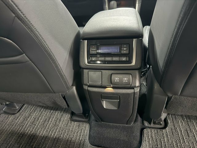 2022 Subaru Ascent Limited Pkg/Heated Leather Front-Rear Seats/Blind Spot Monitor - 23099891 - 29