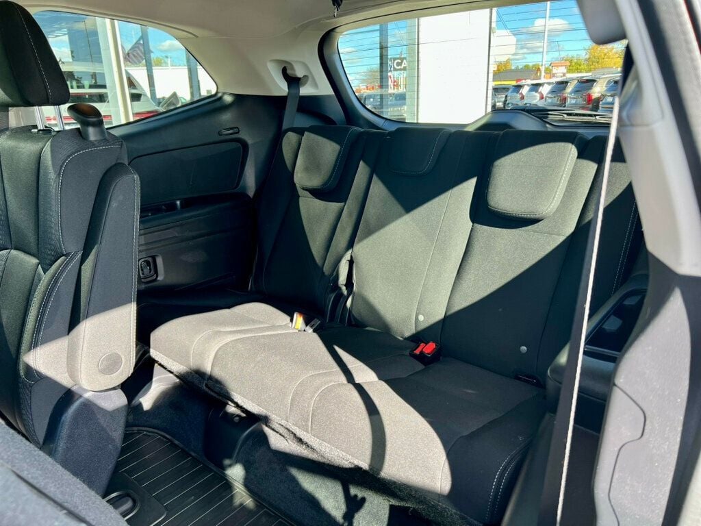 2022 Subaru Ascent PREMIUM - 22931825 - 18