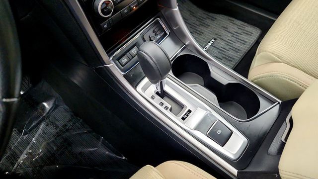 2022 Subaru Ascent Premium 8-Passenger - 23005695 - 15