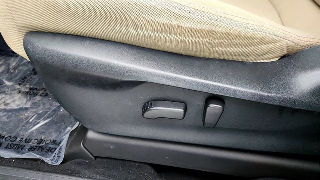 2022 Subaru Ascent Premium, 8-Seating with Convenience Package - 22982770 - 10