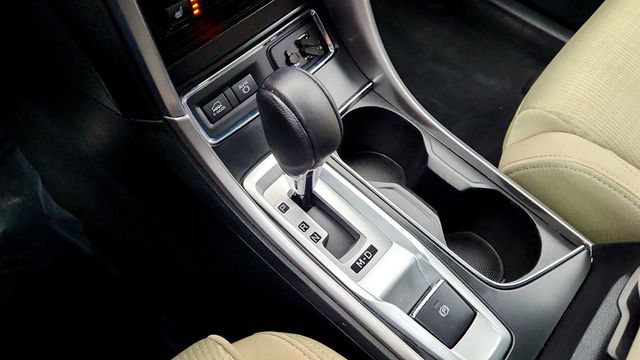 2022 Subaru Ascent Premium, 8-Seating with Convenience Package - 22982770 - 15