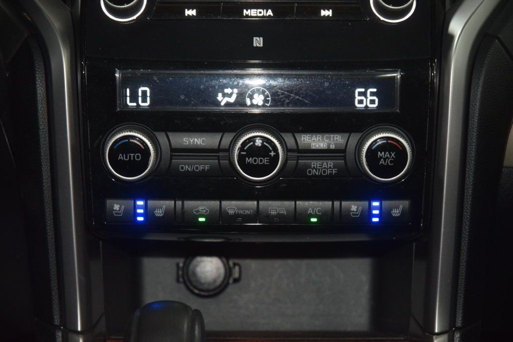 2022 Subaru Ascent Touring - 23082959 - 29