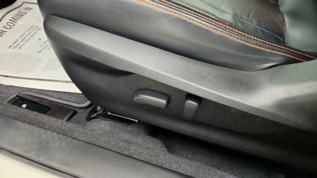 2022 Subaru Crosstrek Limited CVT w/ Moonroof Pkg 2 & Popular Pkg #4A - 23003591 - 11