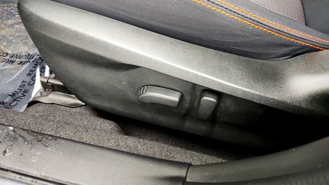 2022 Subaru Crosstrek Premium CVT with Moonroof Package - 22977814 - 11