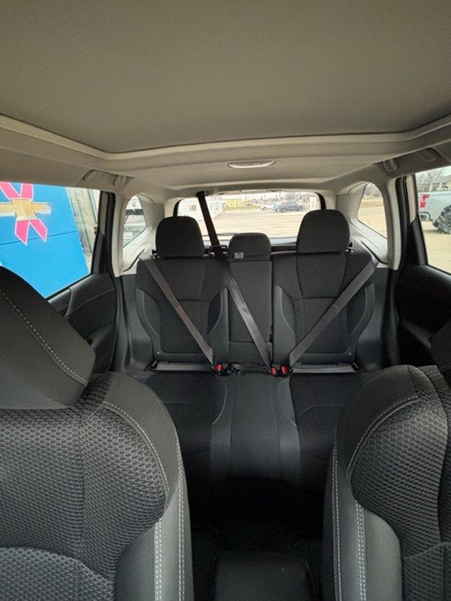 2022 Subaru Forester Premium CVT - 22956056 - 17