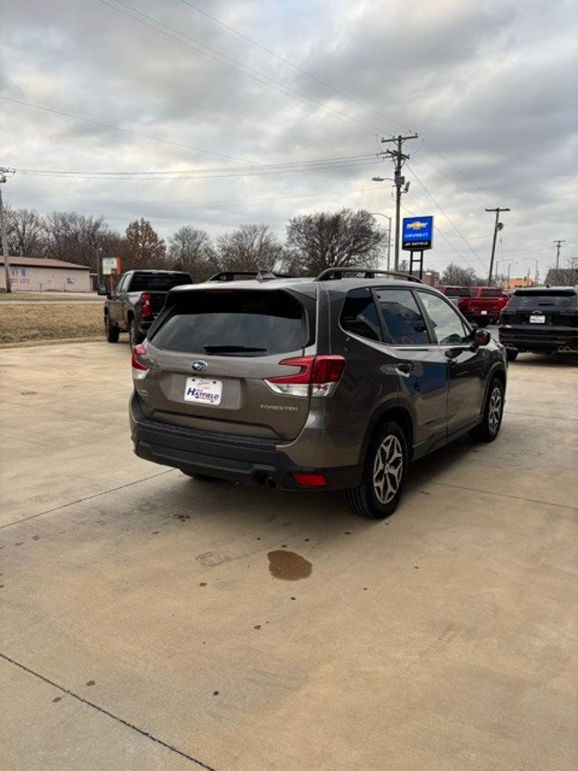 2022 Subaru Forester Premium CVT - 22956056 - 5