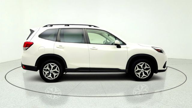 2022 Subaru Forester Premium CVT w/ Blind Spot Detection & Power Rear Gate - 23046944 - 3