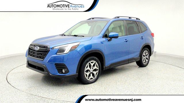2022 Subaru Forester Premium CVT with Blind Spot Detection, RCTA & Power Rear Gate - 22960918 - 0