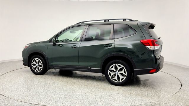 2022 Subaru Forester Premium CVT with Blind Spot Detection, RCTA & Power Rear Gate - 22977744 - 6