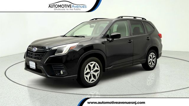 2022 Subaru Forester Premium CVT with Blind Spot Detection, RCTA & Power Rear Gate - 23028916 - 0