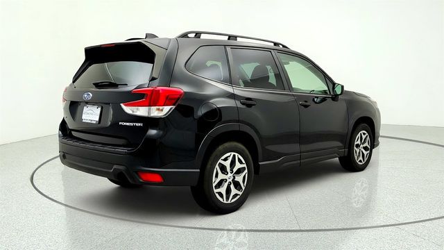 2022 Subaru Forester Premium CVT with Blind Spot Detection, RCTA & Power Rear Gate - 23028916 - 4