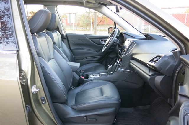 2022 Subaru Forester Touring CVT - 22945688 - 13