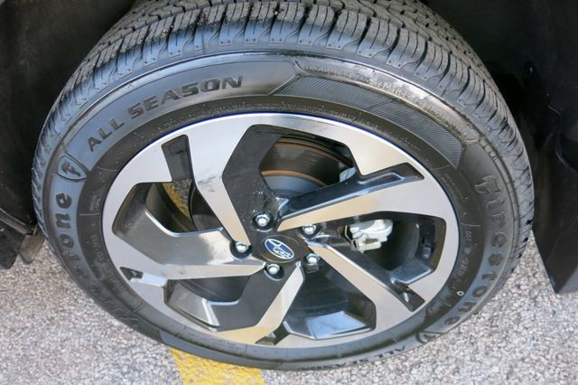 2022 Subaru Forester Touring CVT - 22945688 - 32