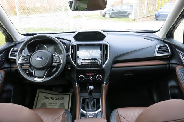 2022 Subaru Forester Touring CVT - 22947579 - 18