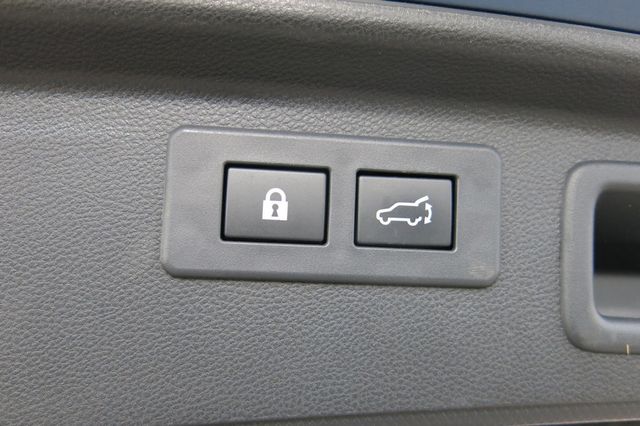 2022 Subaru Forester Touring CVT - 22947579 - 52