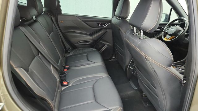 2022 Subaru Forester Wilderness CVT w/ Upgraded Audio, Navigation & Power Rear Gate - 22953854 - 10
