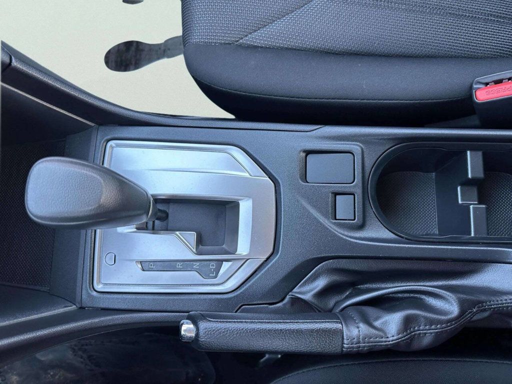 2022 Subaru Impreza 4-door CVT - 23028706 - 31
