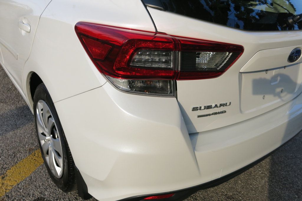 2022 Subaru Impreza 5-door CVT - 23065391 - 39