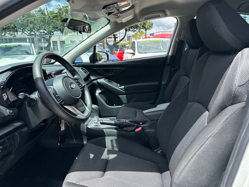 2022 Subaru Impreza Premium photo 11