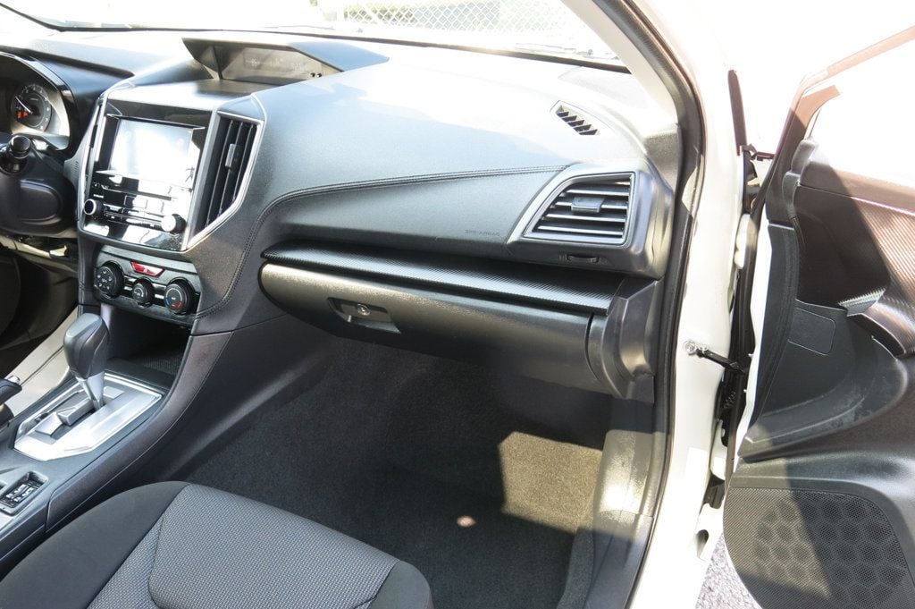 2022 Subaru Impreza Premium photo 6